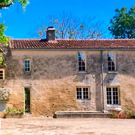 Logis De La Touche Bed & Breakfast Saint-Hilaire-des-Loges
