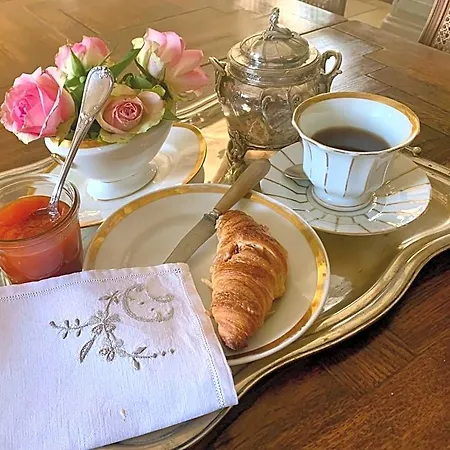 Bed & Breakfast Logis De La Touche